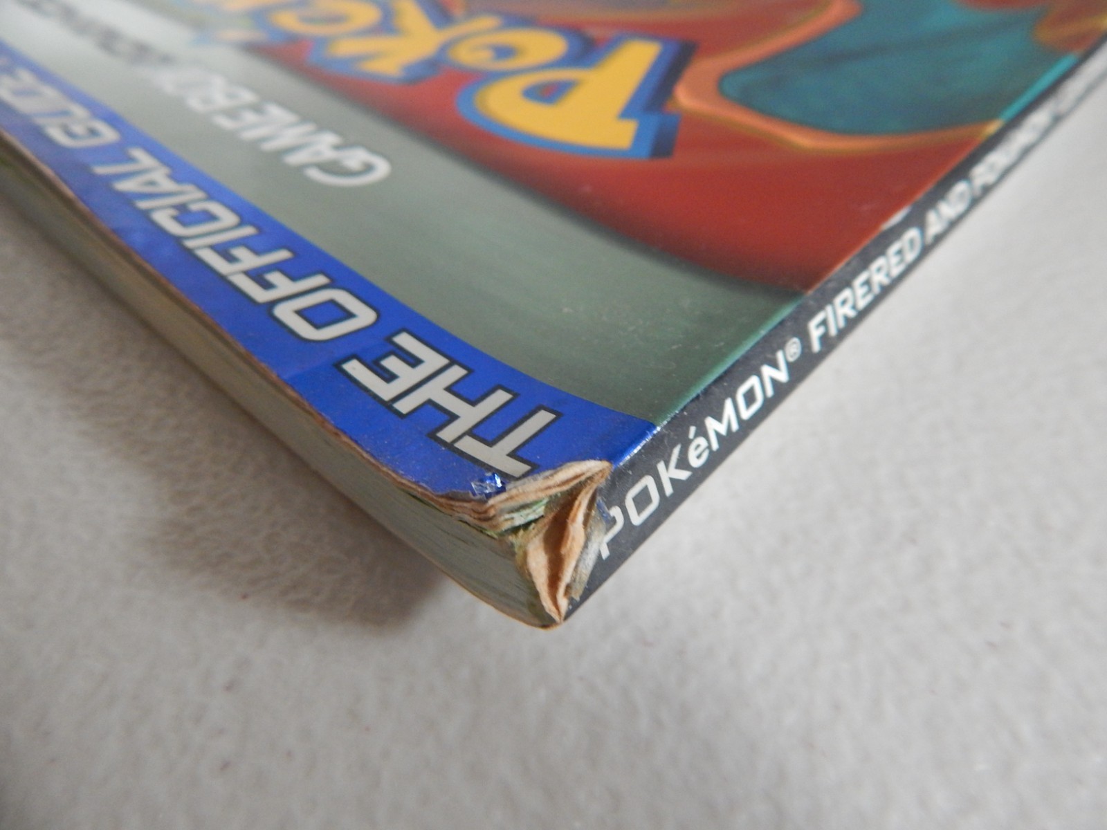 Official Nintendo POKEMON FireRed LeafGreen Strategy Guide GBA with COMBAT CHART
