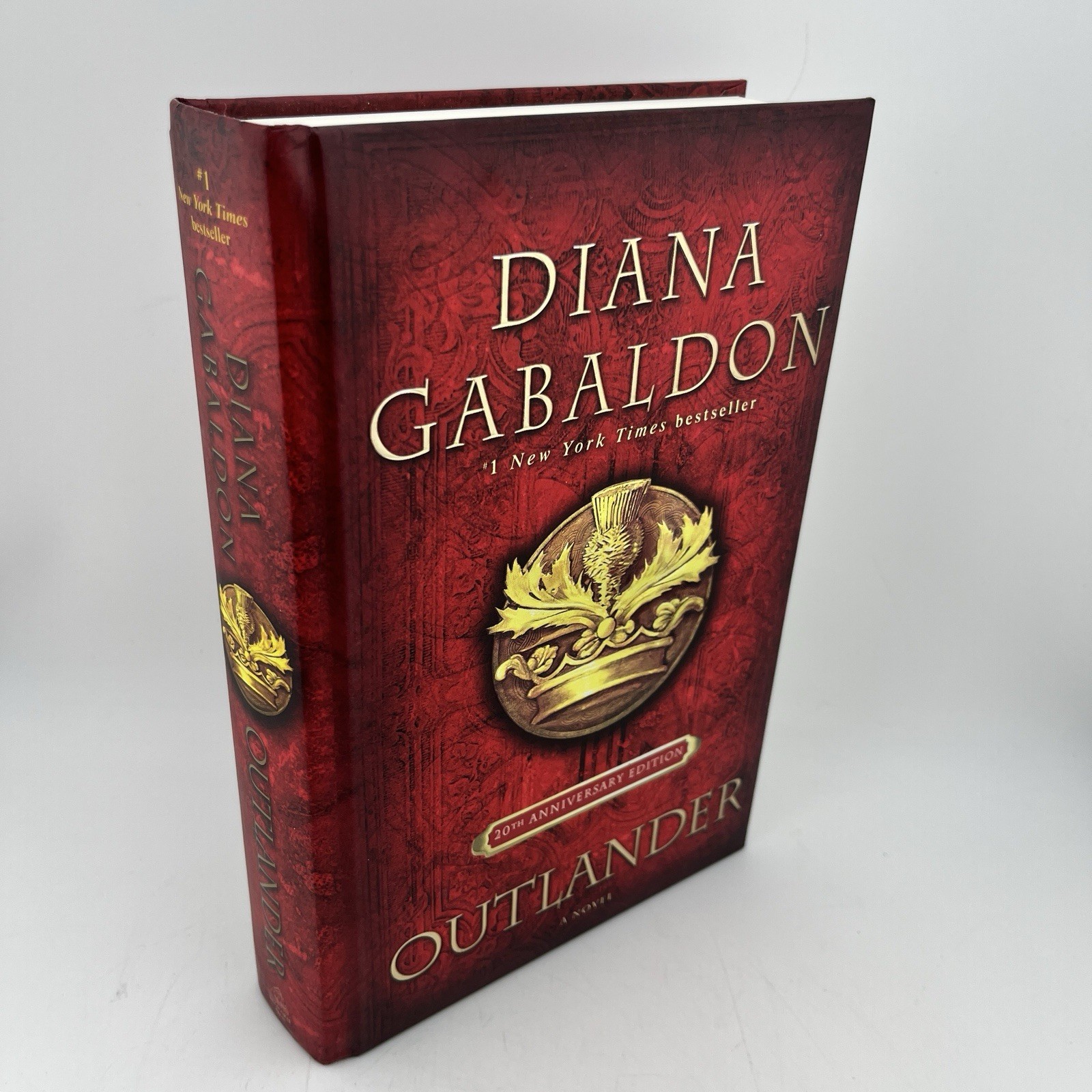Outlander (20th Anniv Collector&rsquo;s Edition) : A Novel by Diana Gabaldon Hardcover