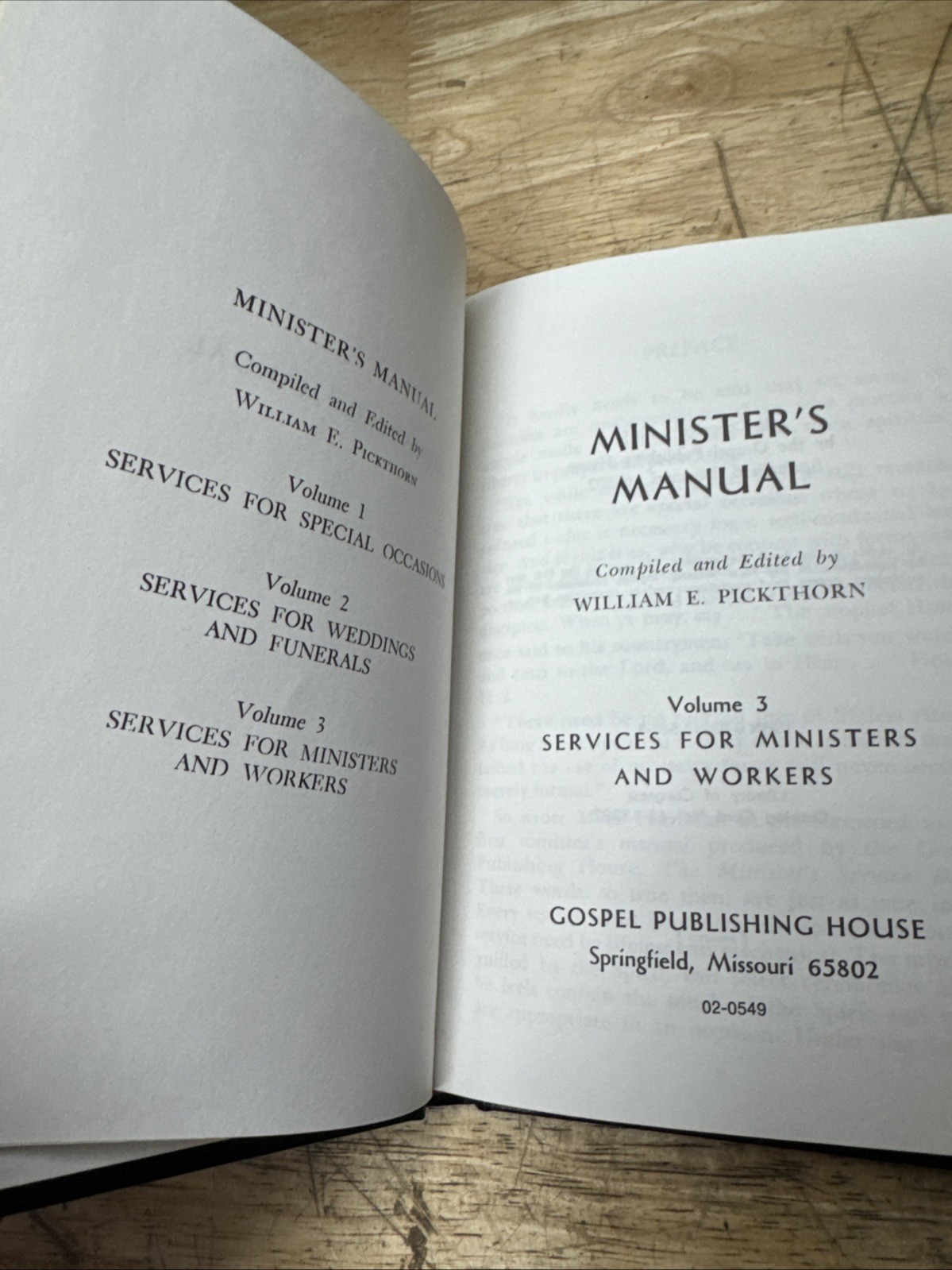 Ministers Manual Set 2 Volumes 1 & 3 William Pickthorn Gospel Publishing House