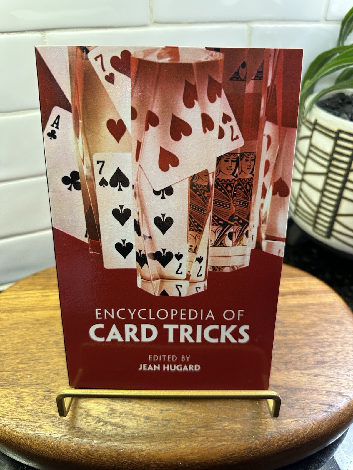 Encyclopedia Of Card Tricks by Jean Hugard Dover Publications 2017 Trade PB