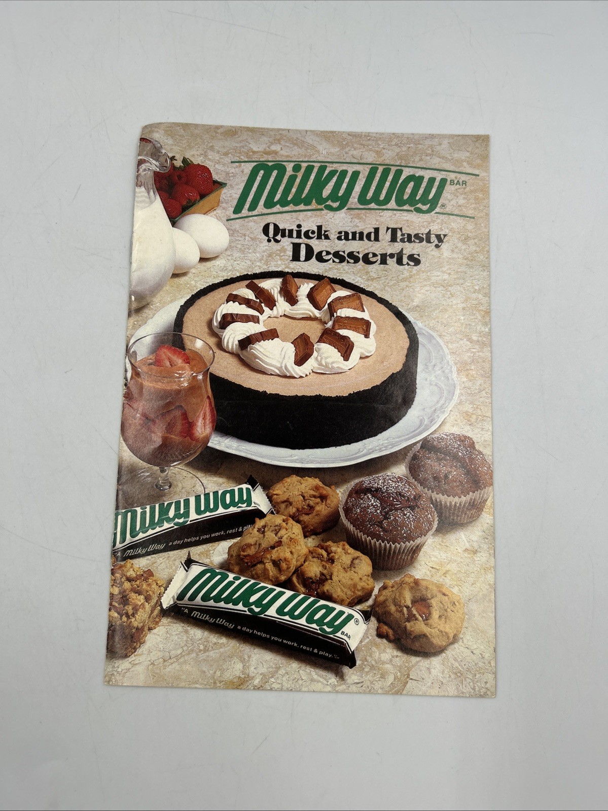 Vintage Milky Way Quick and Tasty Desserts recipe booklet, 1986, 6 pages