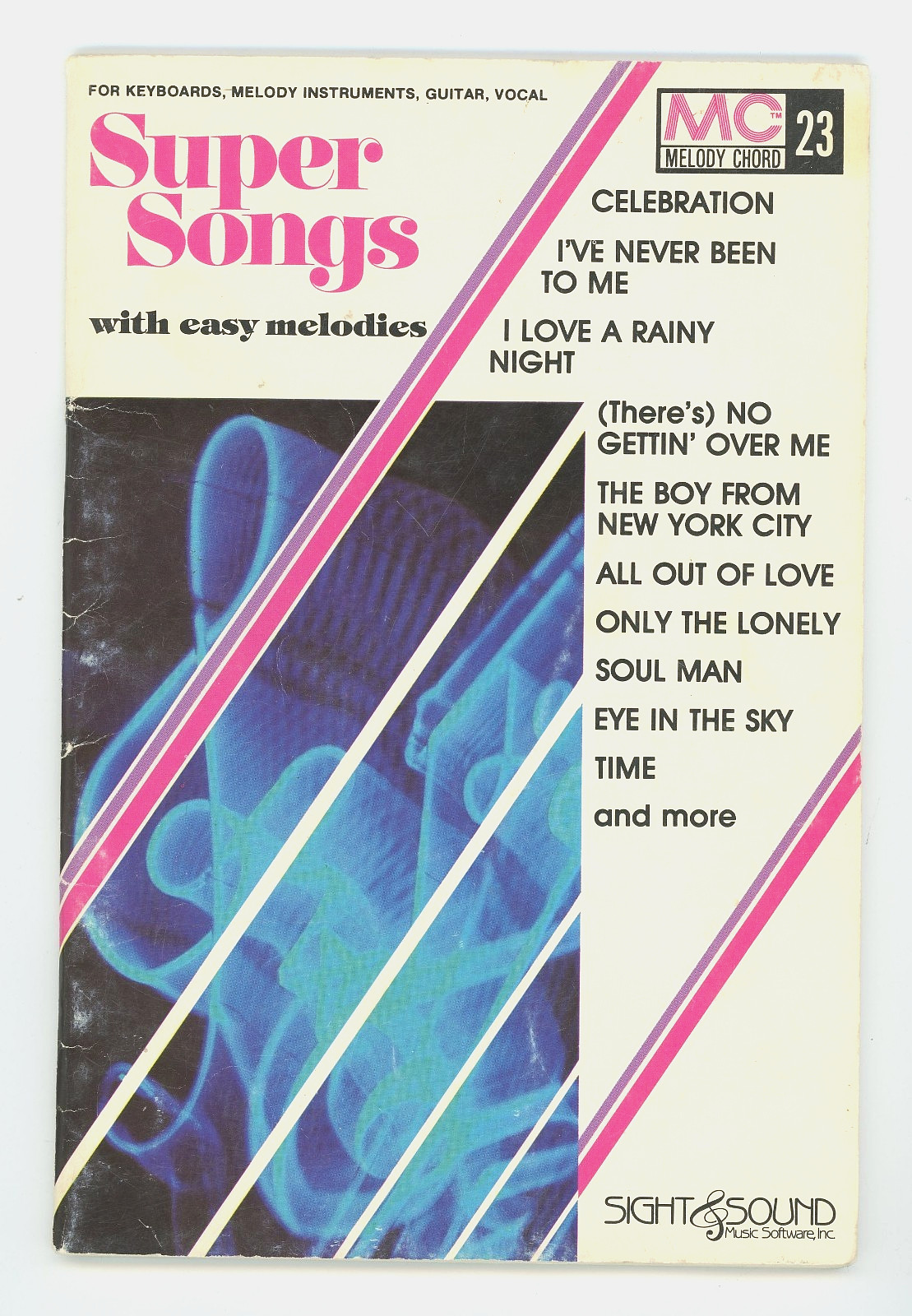 Super Songs Paperback Music Sheets Book 48 pages 9&Prime; x 6&Prime; x 1/8&Prime; 17 Songs KD-2