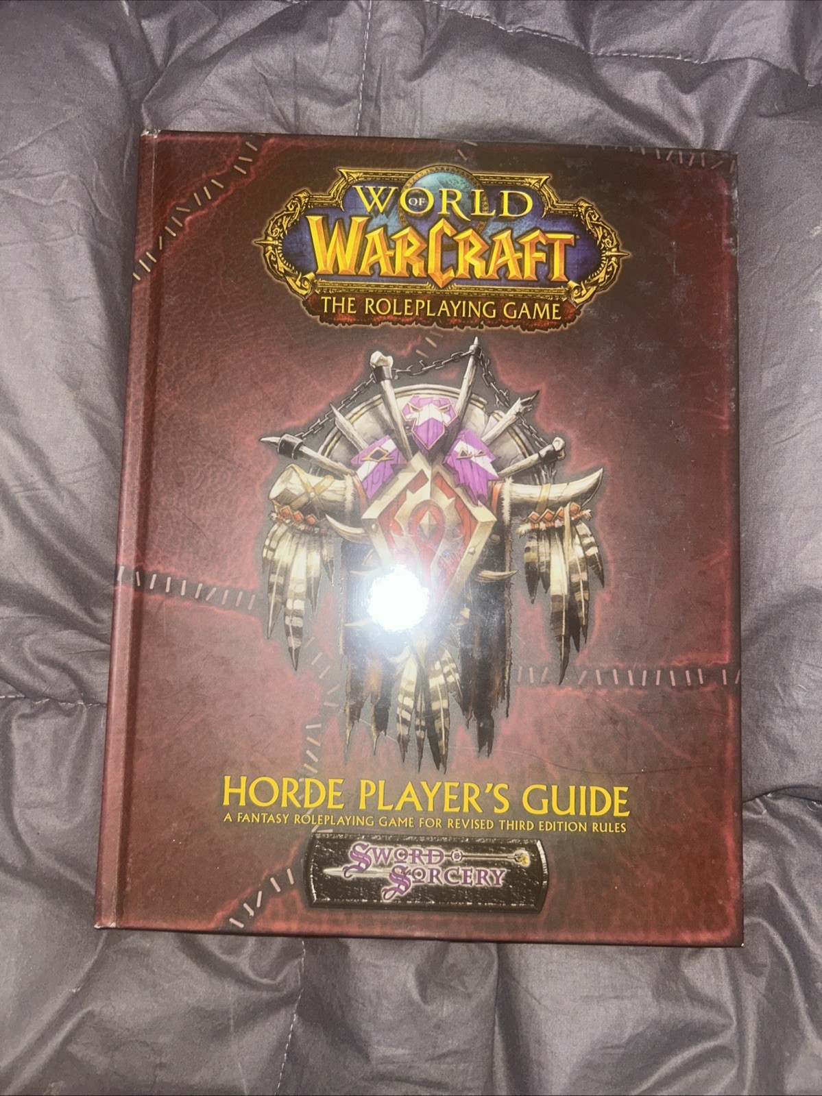 World of Warcraft: Horde Player&rsquo;s Guide by Bruce Graw Hardcover – New Old Stock