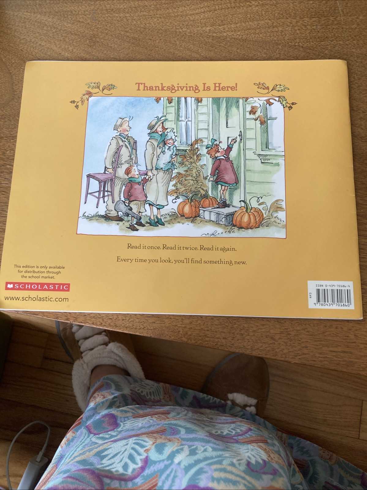 Thanksgiving Is Here! Children’s Book 2003 Scholastic Paperback 2004 Holidays