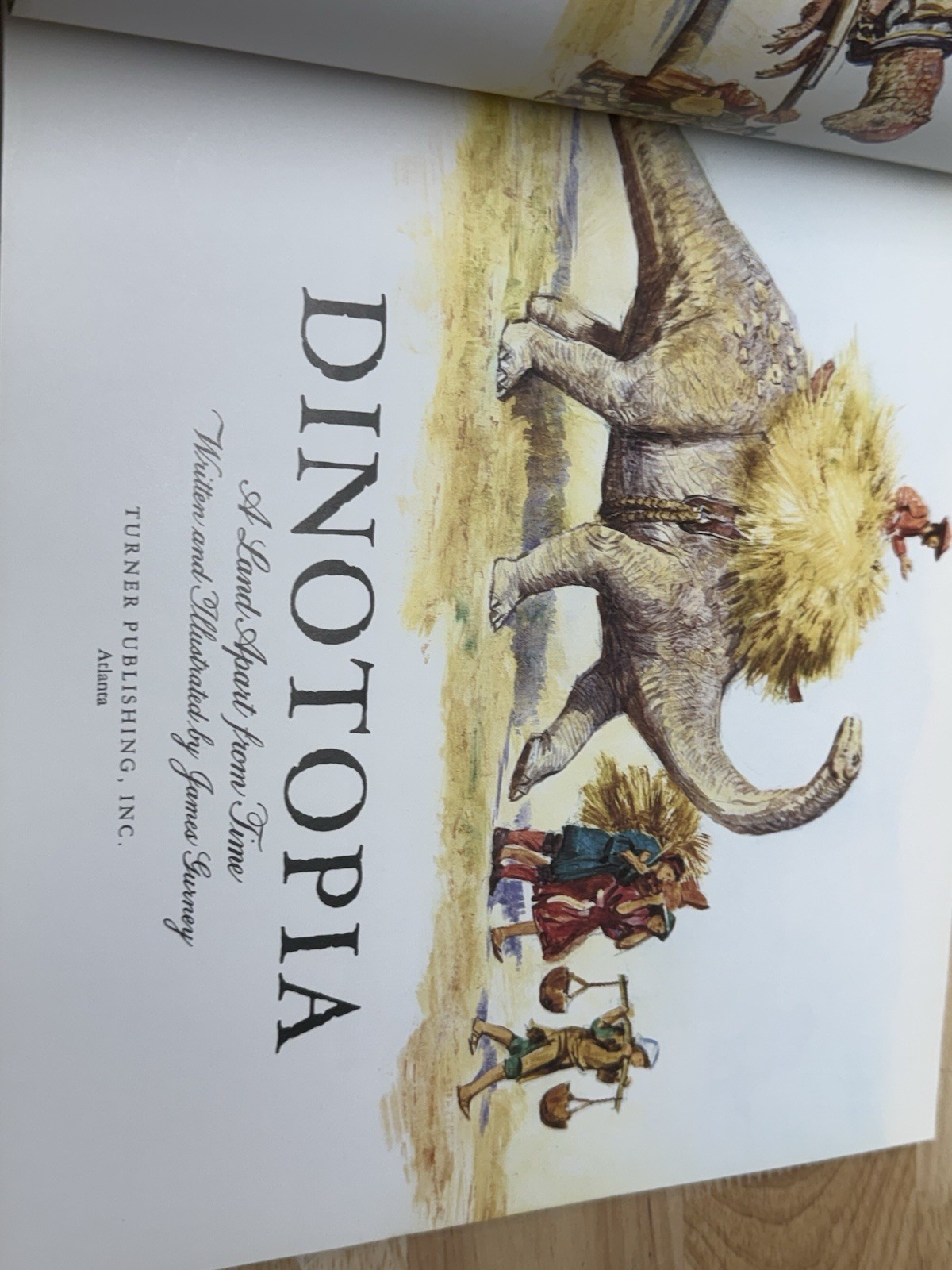 Dinotopia: A Land Apart from Time, Gurney, James, Book Paperback