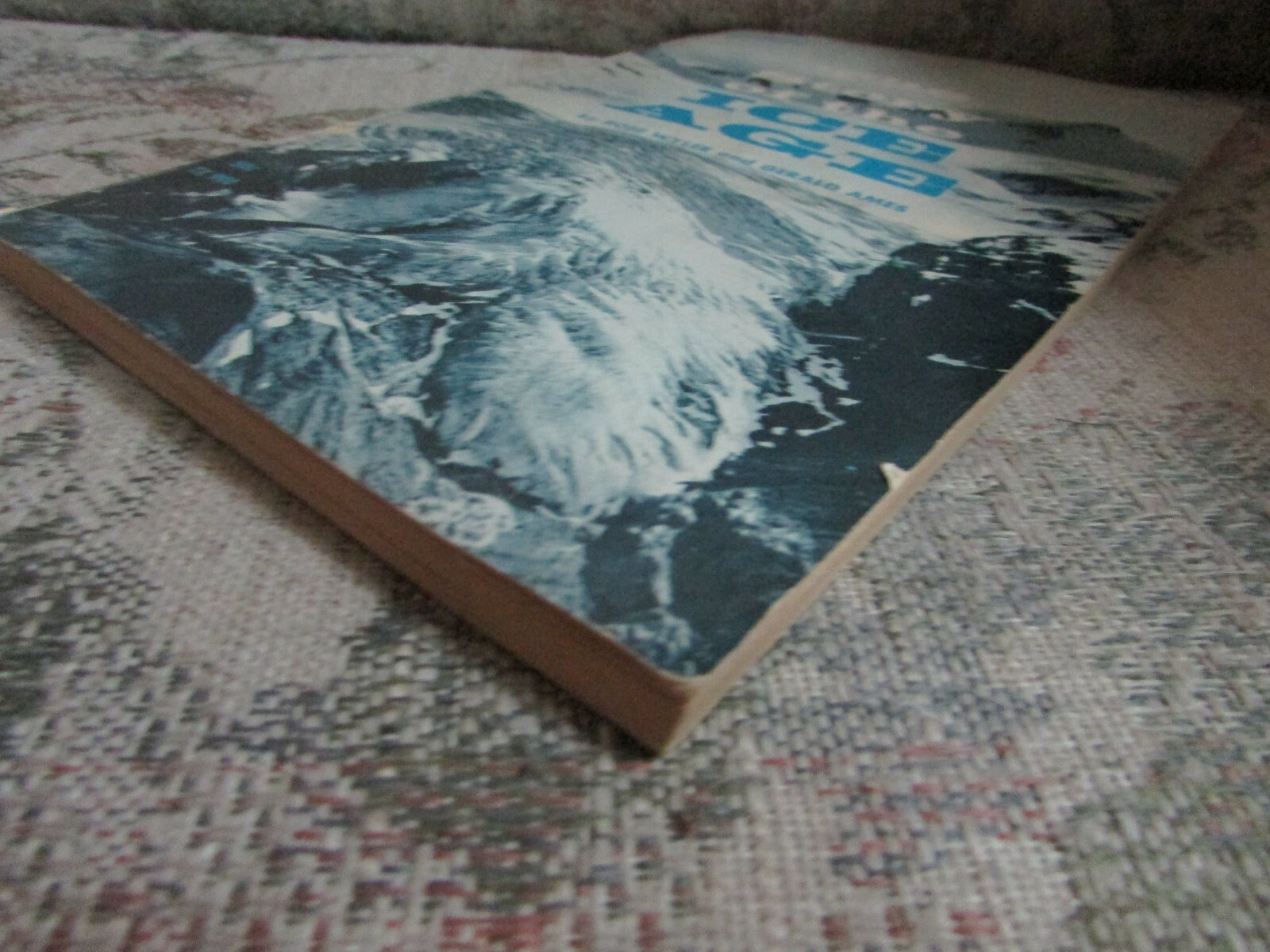 The Story of the Ice Age by Rose Wyler and Gerald Ames (1969, paperback)