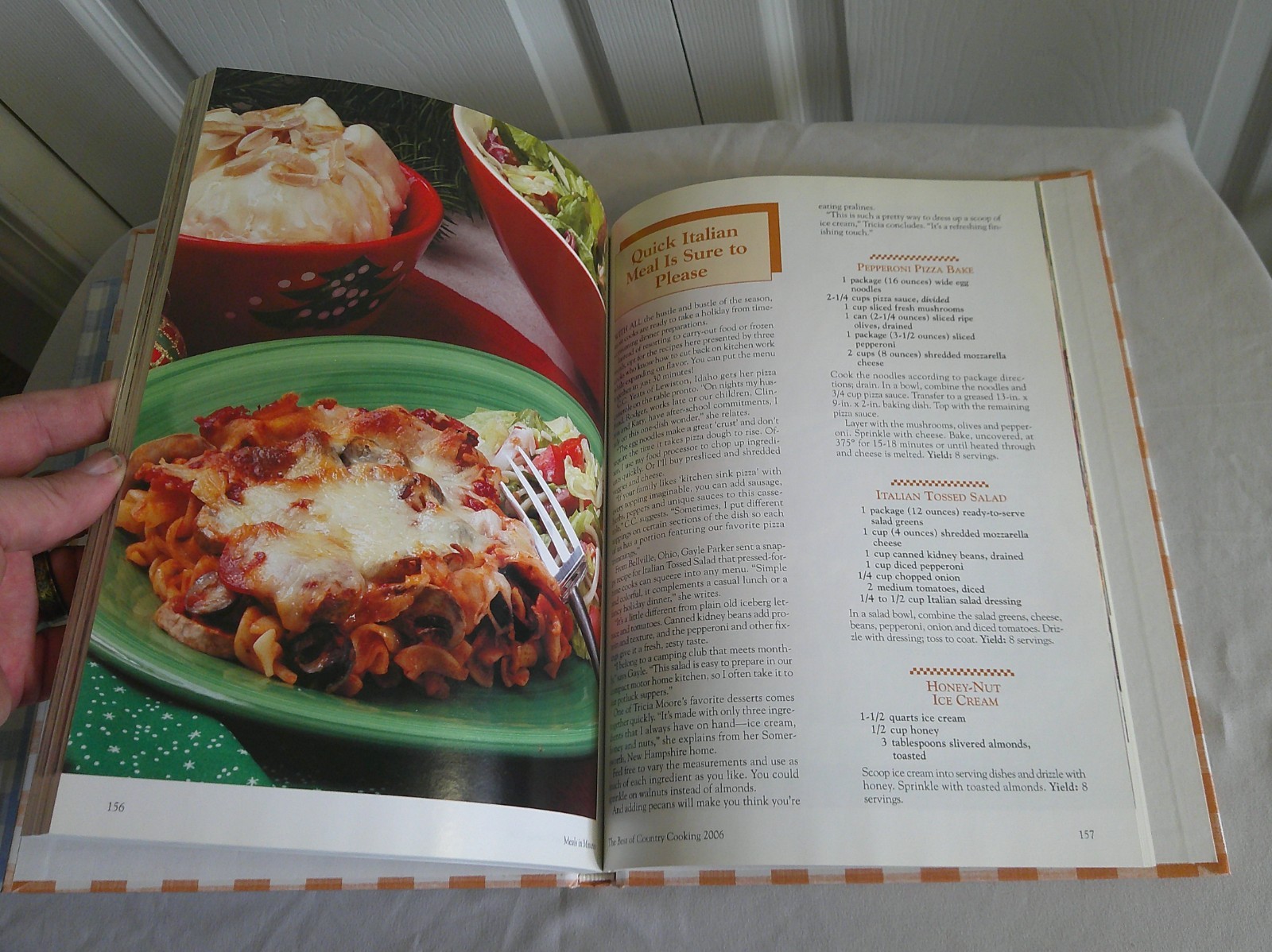 Best of Country Cooking, Cook Book&rsquo;s 2005 and 2006, 184 pages each