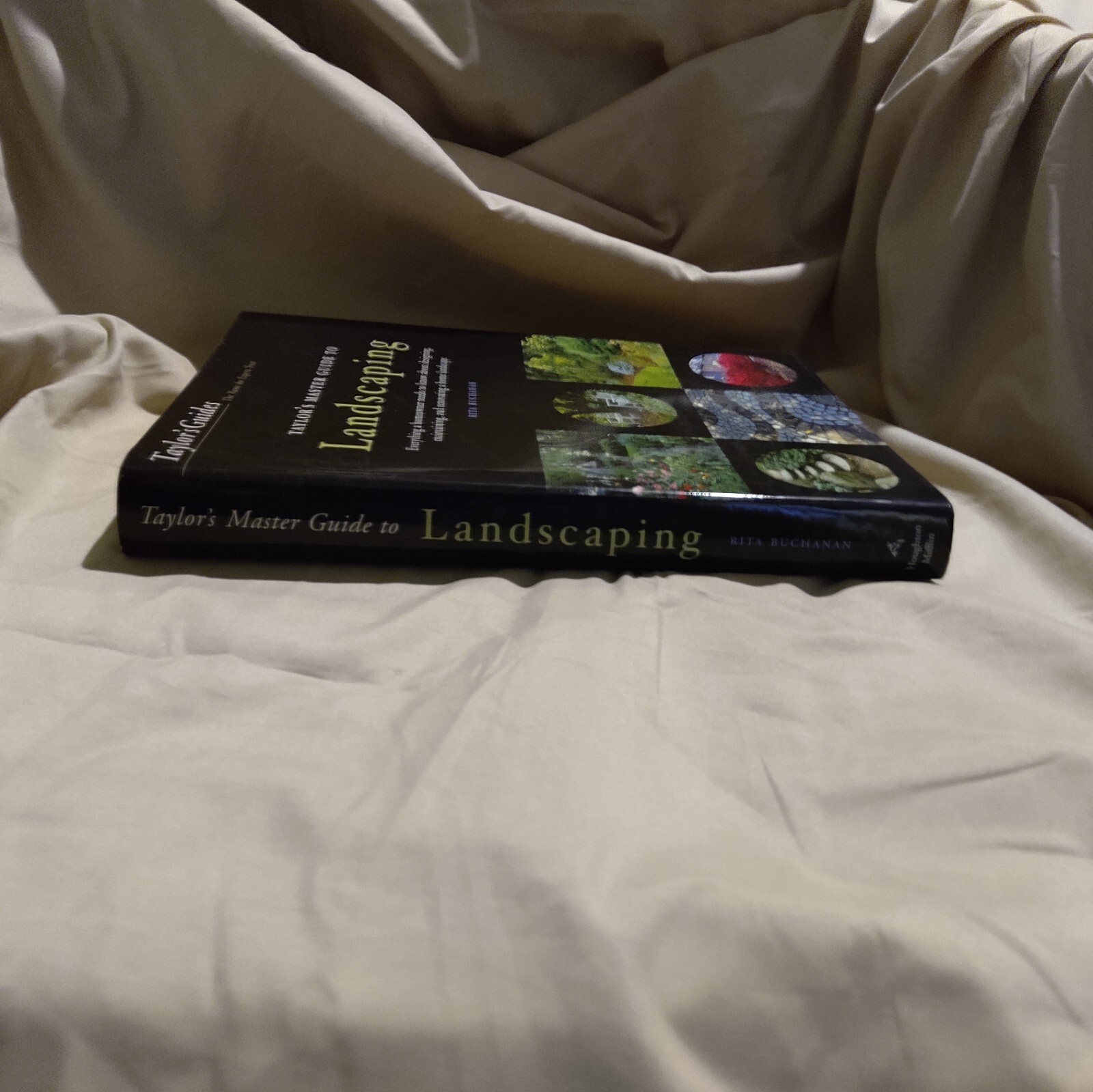 Taylor&rsquo;s Guides: Landscaping : Everything a Homeowner Needs to Know about…