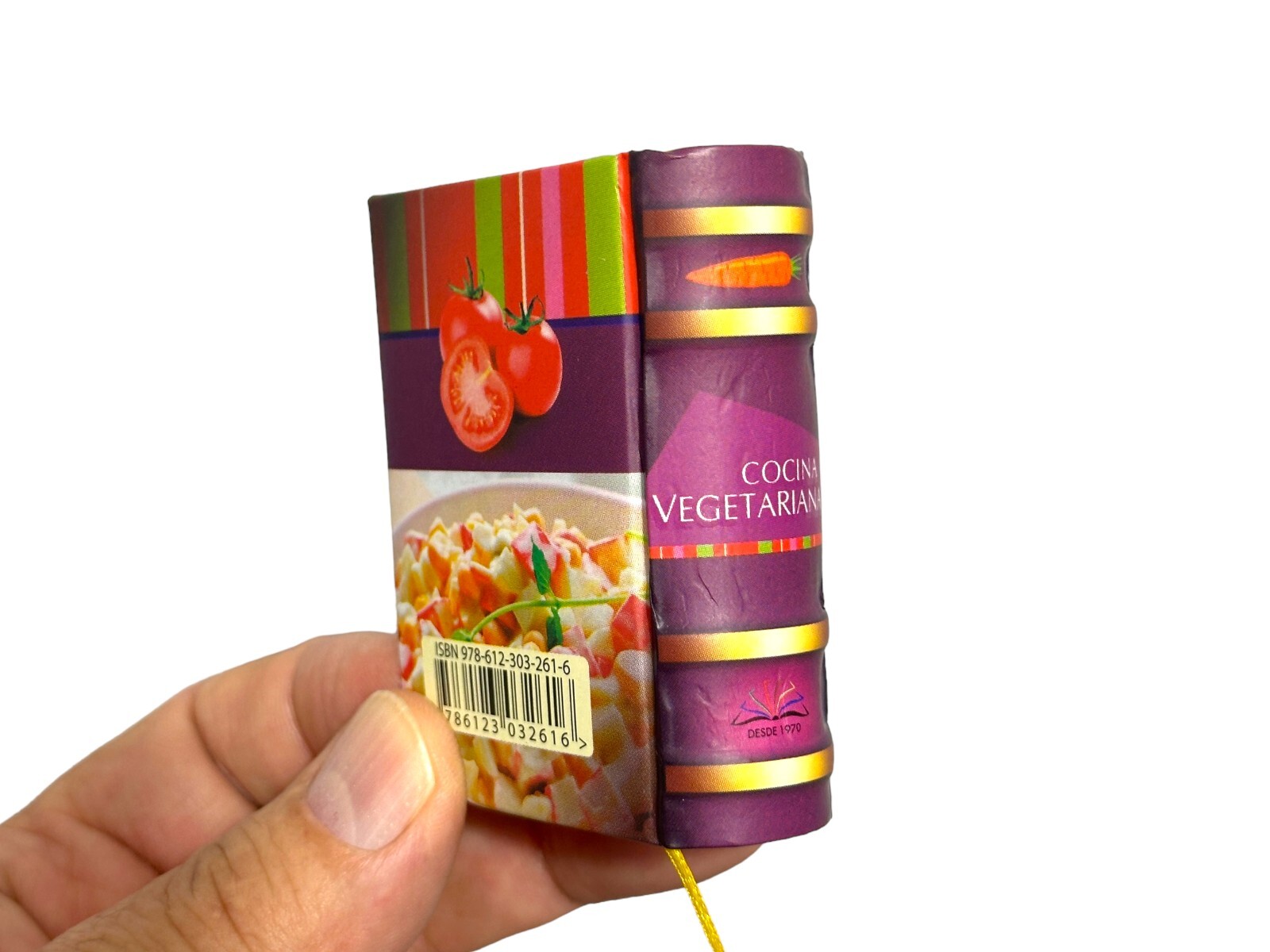 Miniature book « Cocina Vegetariana » more than 80 recipes 320 pages color photos