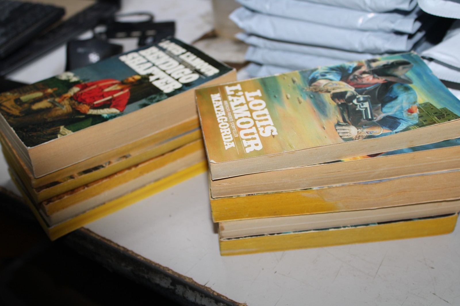 Louis L&rsquo;Amour Vintage Paperback Set Of 10 Books
