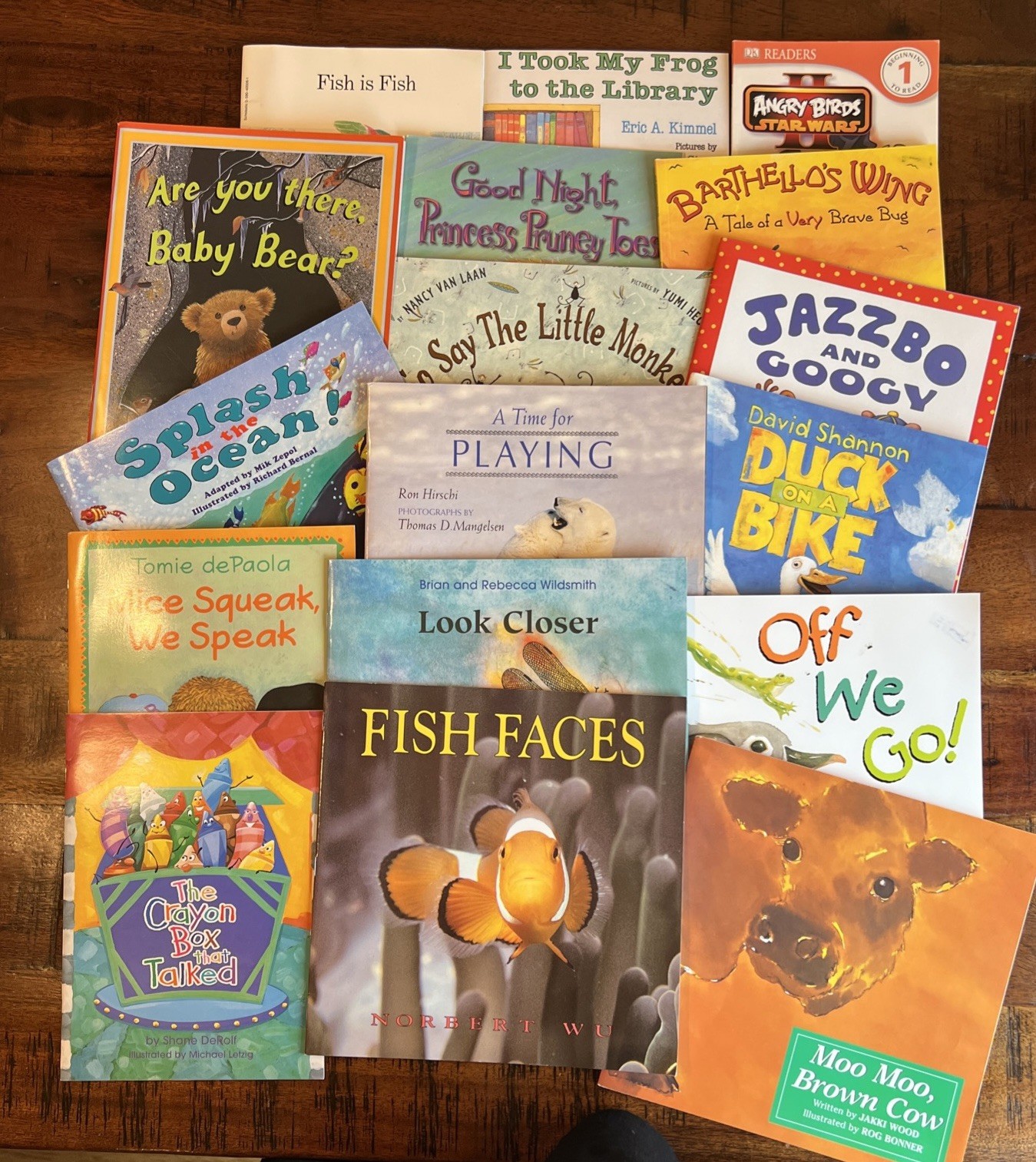 Random Lot of 17- Books for Children&rsquo;s/ Kids/ Toddler Babies/Preschool/Daycare