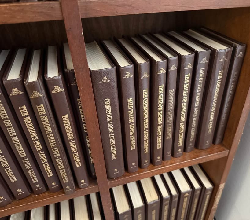 Louis L&rsquo;amour LEATHERETTE Books – YOU PICK TITLES – Buy 4+, Save 15%