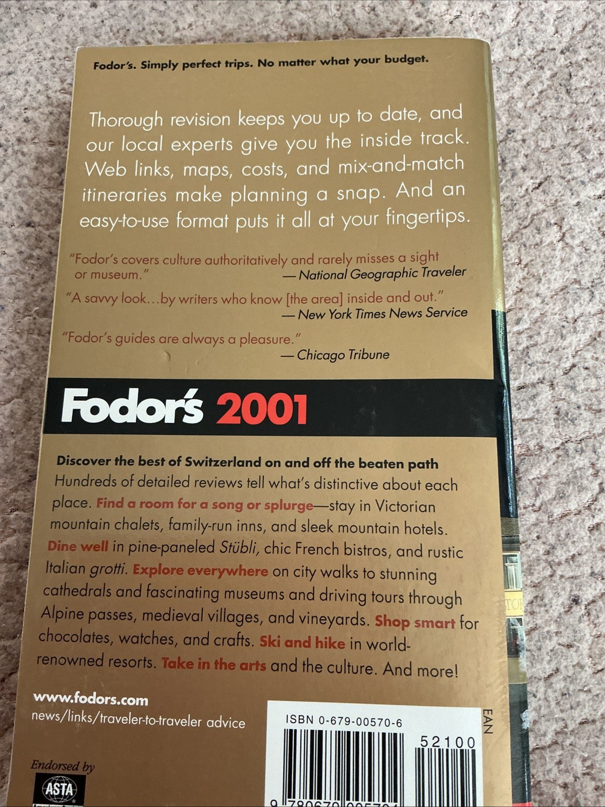 Switzerland 2001 by Inc. Staff Fodor&rsquo;s Travel Publications (2000, Trade…
