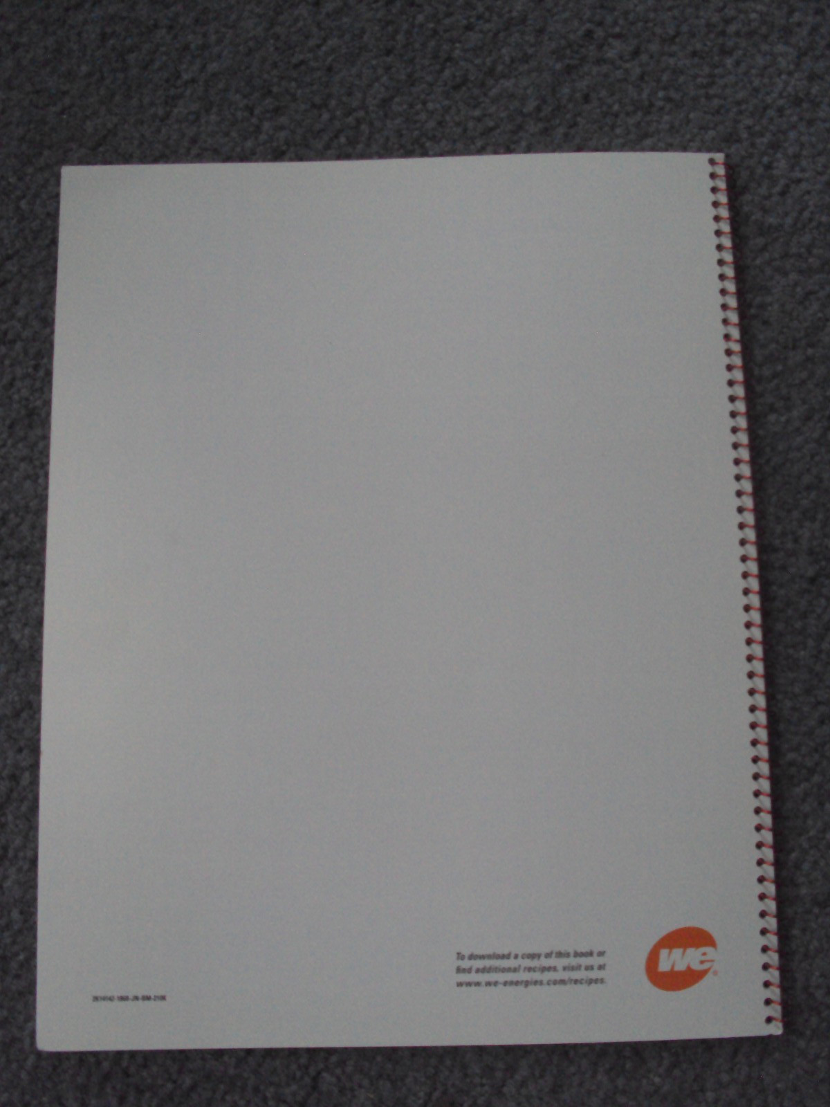 2014 Wisconsin Electric WE Energies Christmas Cooky Cookie Book Cookbook