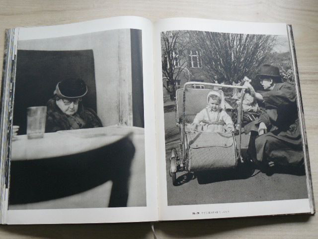 photogravure Czech photobook 1961 Vilem Kropp V proudu zivota