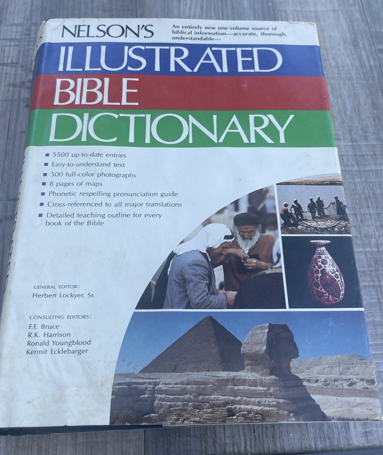 Vintage Nelson&rsquo;s Illustrated Bible Dictionary Hardcover 1986