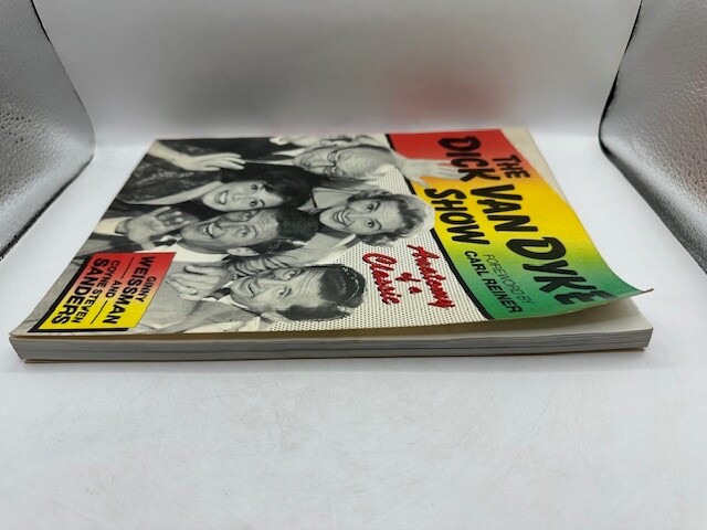 The Dick Van Dyke Show – Anatomy of a Classic – Softcover 1st PRINT 1983