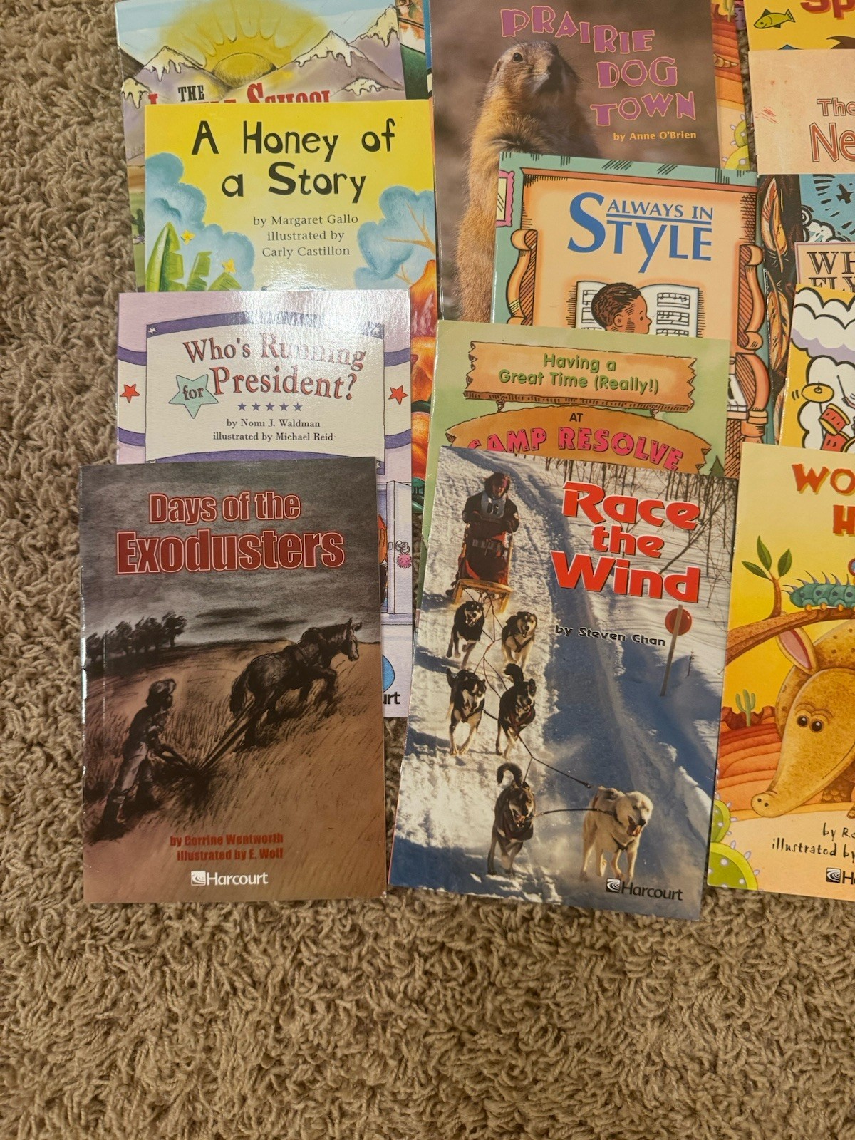 29 Harcourt Emergent Reader Variety Books * AB