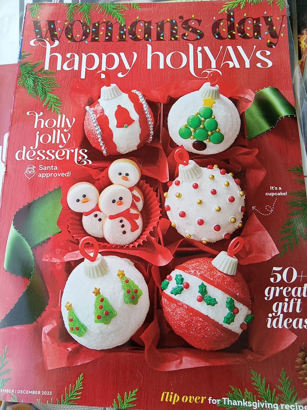Woman&rsquo;s Day Happy Holidays