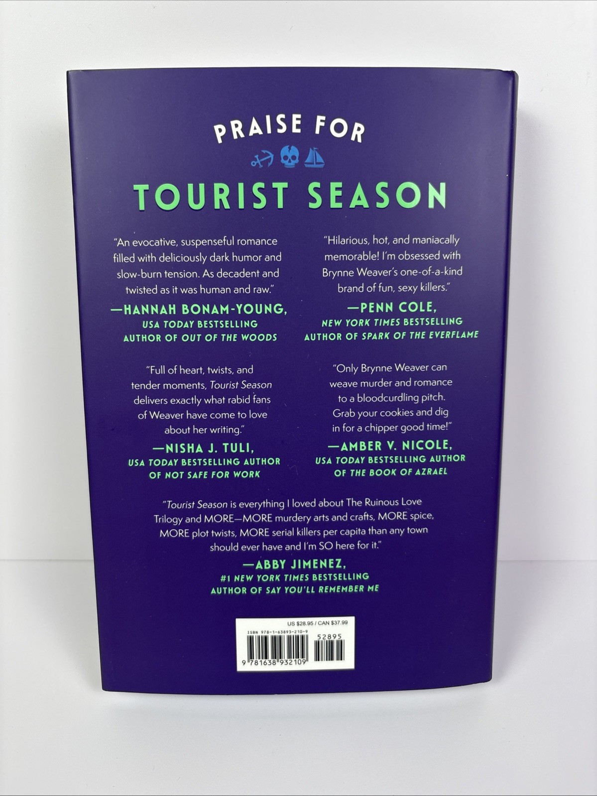 Tourist Season (The Seasons of Carnage Trilogy) – hardcover Weaver, Brynne, NEW