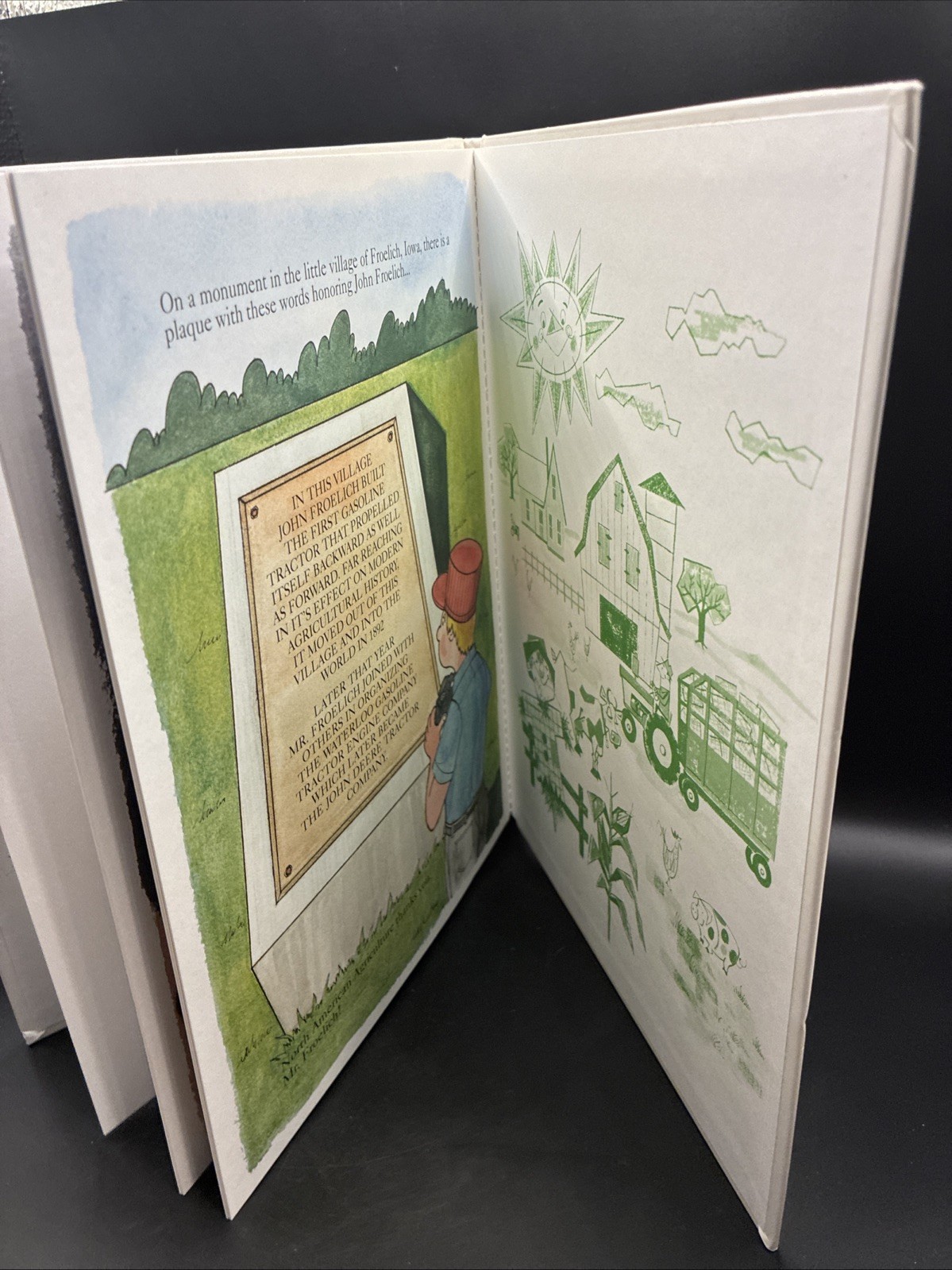 A John Deere Storybook For Little Folks « Centennial Surprise » Hardcover