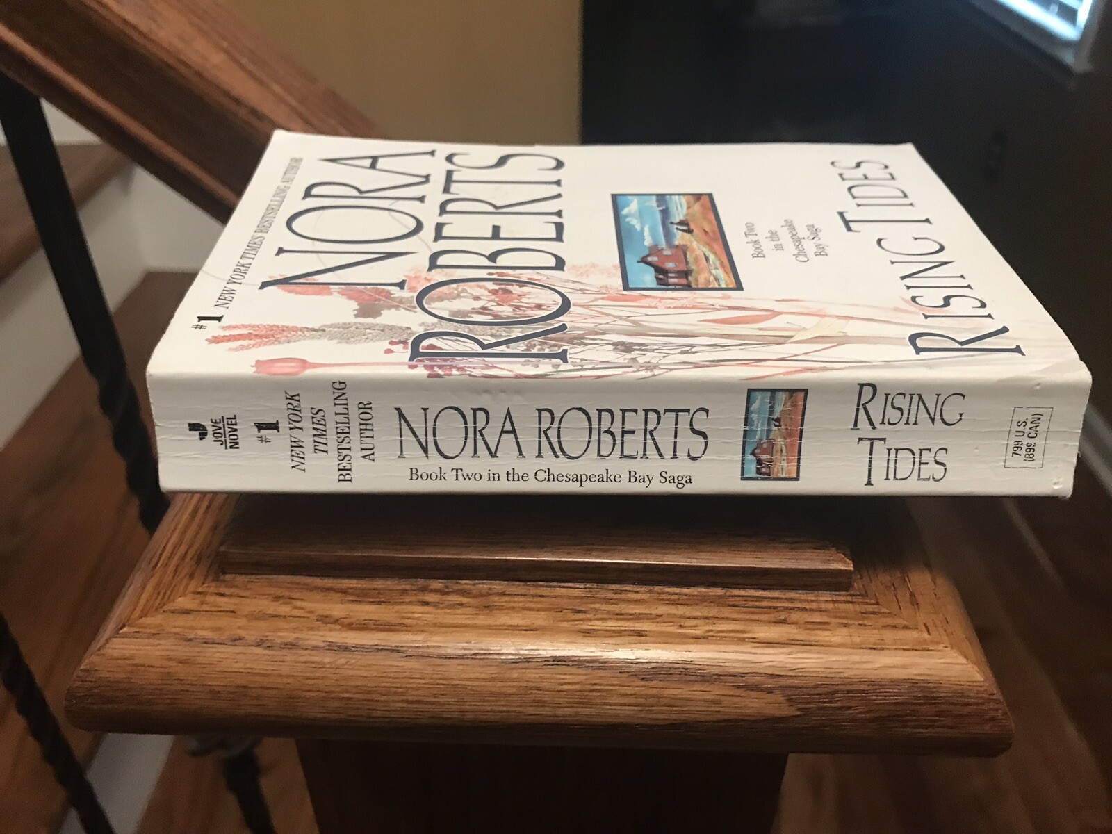 1998 « Rising Tides » Book by Nora Roberts – Used, 342 Pages, Paperback