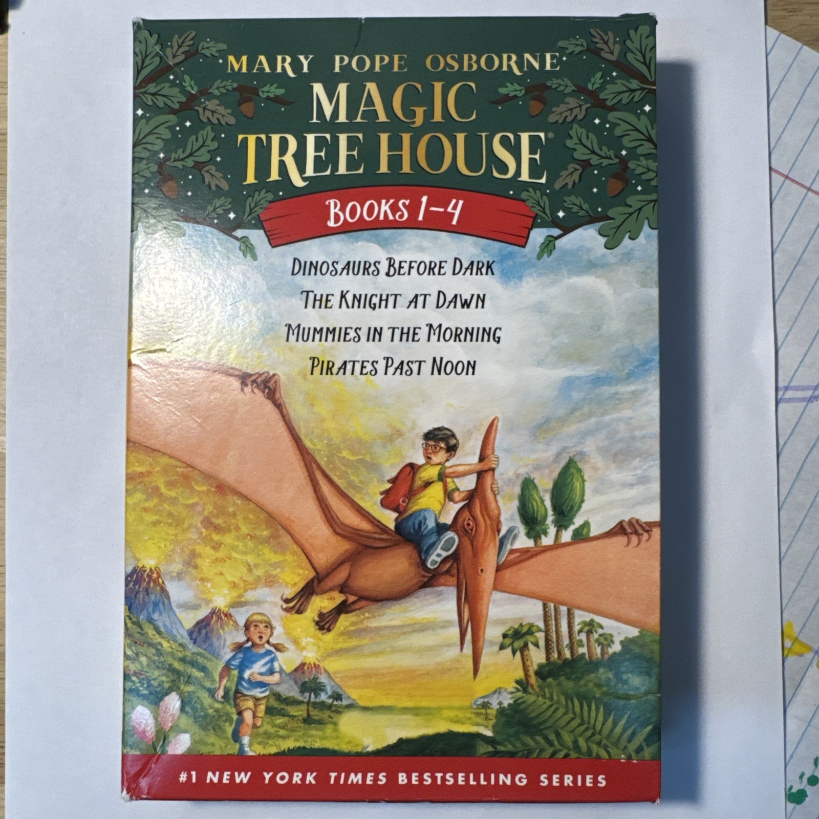 Magic Tree House Boxed Set, Books 1-4: Dinosaurs Before Dark, The Knight at …