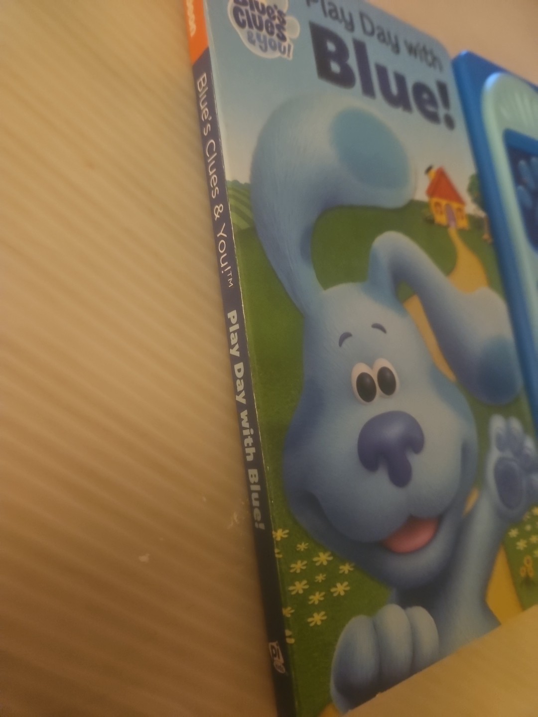 Nickelodeon Blue&rsquo;s Clues and You! « Play Day with Blue! » Sound Book by PI Kids
