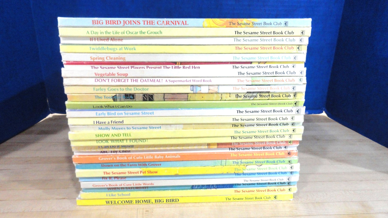 Sesame Street Book Club 1980&rsquo;s Set of 26 Books See Below for Titles & Condition