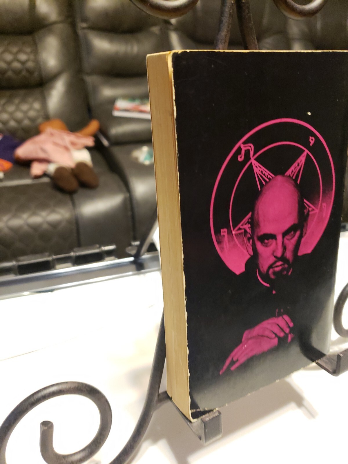 The Satanic Bible Anton LaVey 4th Edition CHURCH of SATAN VTG 1971