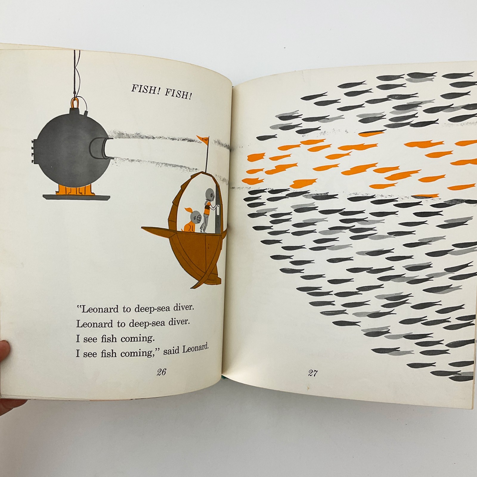 Leonard Visits the Ocean Floor Marine Life Hardcover Book Gene Darby 1965