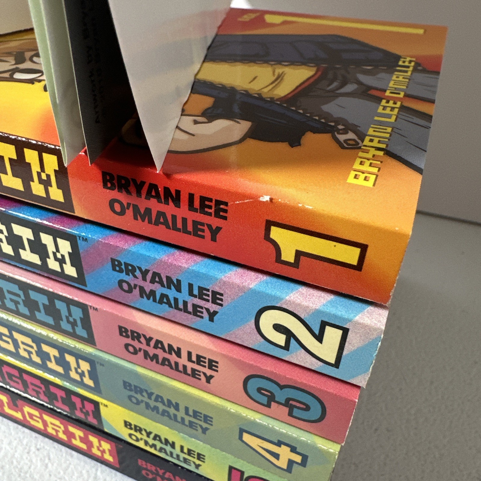 Scott Pilgrim: The Complete Series Box Set Vol 1-6 **With POSTER**