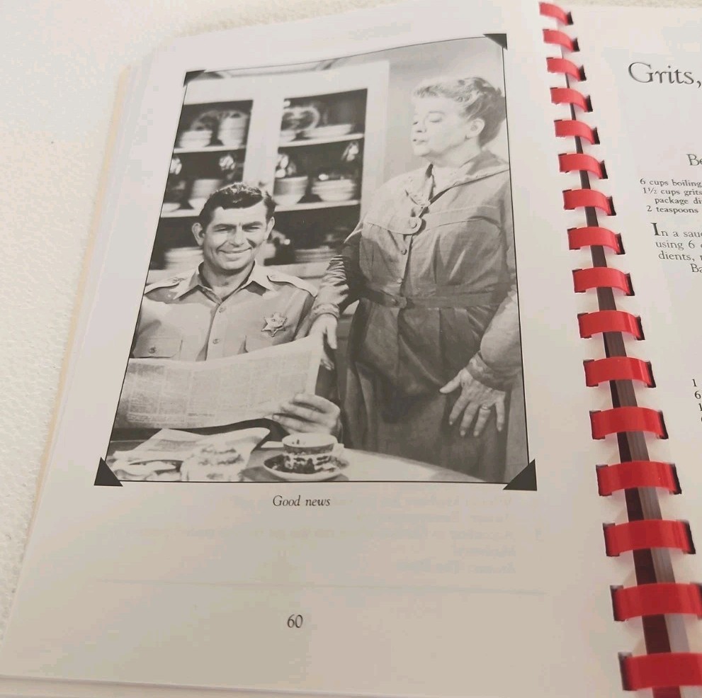 Aunt Bee&rsquo;s Mayberry Cookbook – Spiral-bound By Ken Beck and Jim Clark
