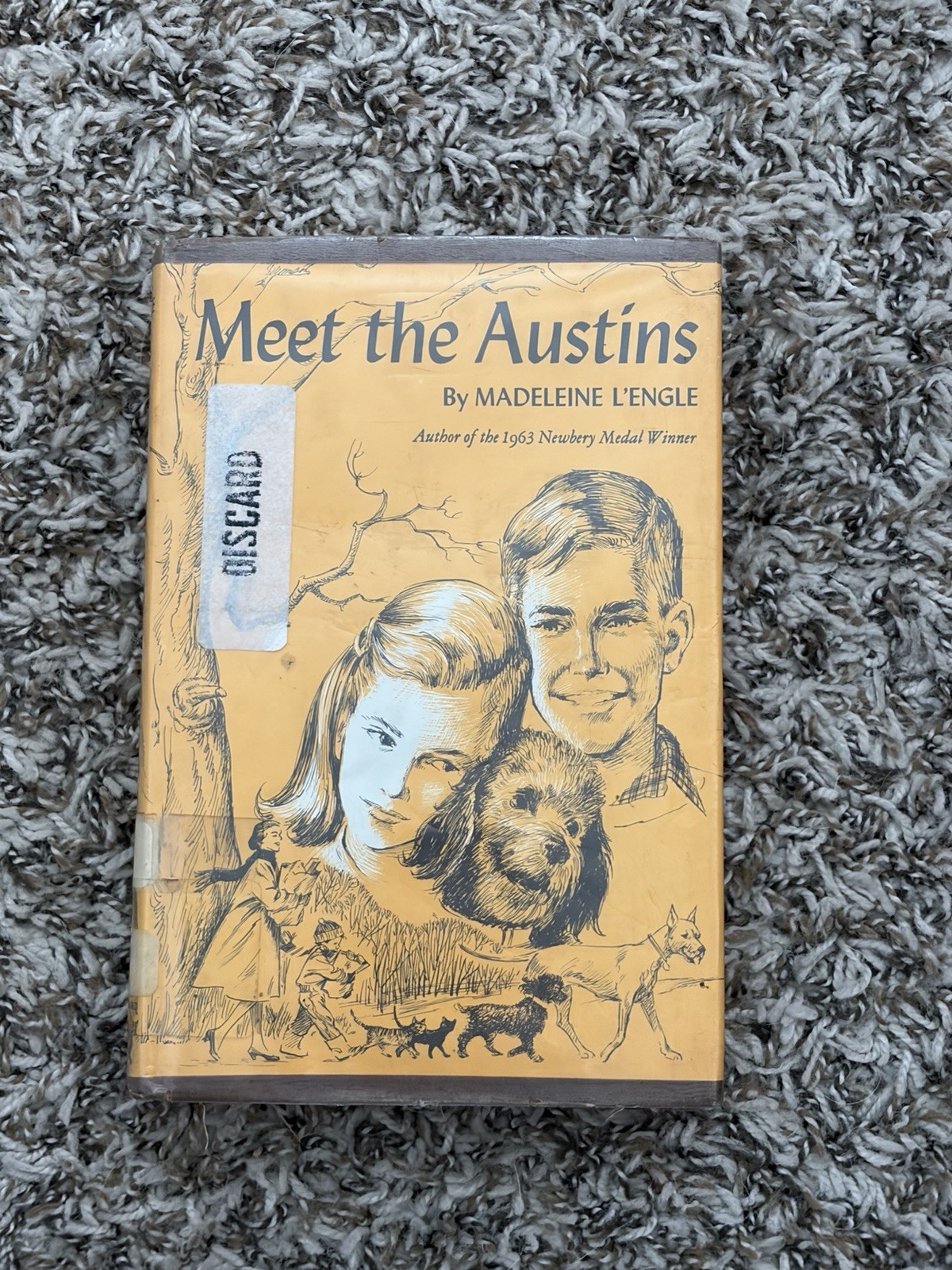 Madeleine L&rsquo;Engle Meet the Austins 1960 Library Copy Hardcover