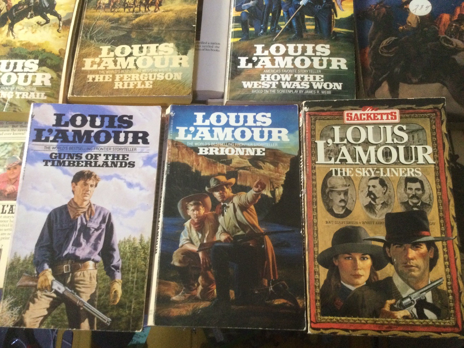 80+ Louis L&rsquo;Amour Paperback Lot Western Collection Sackett Series