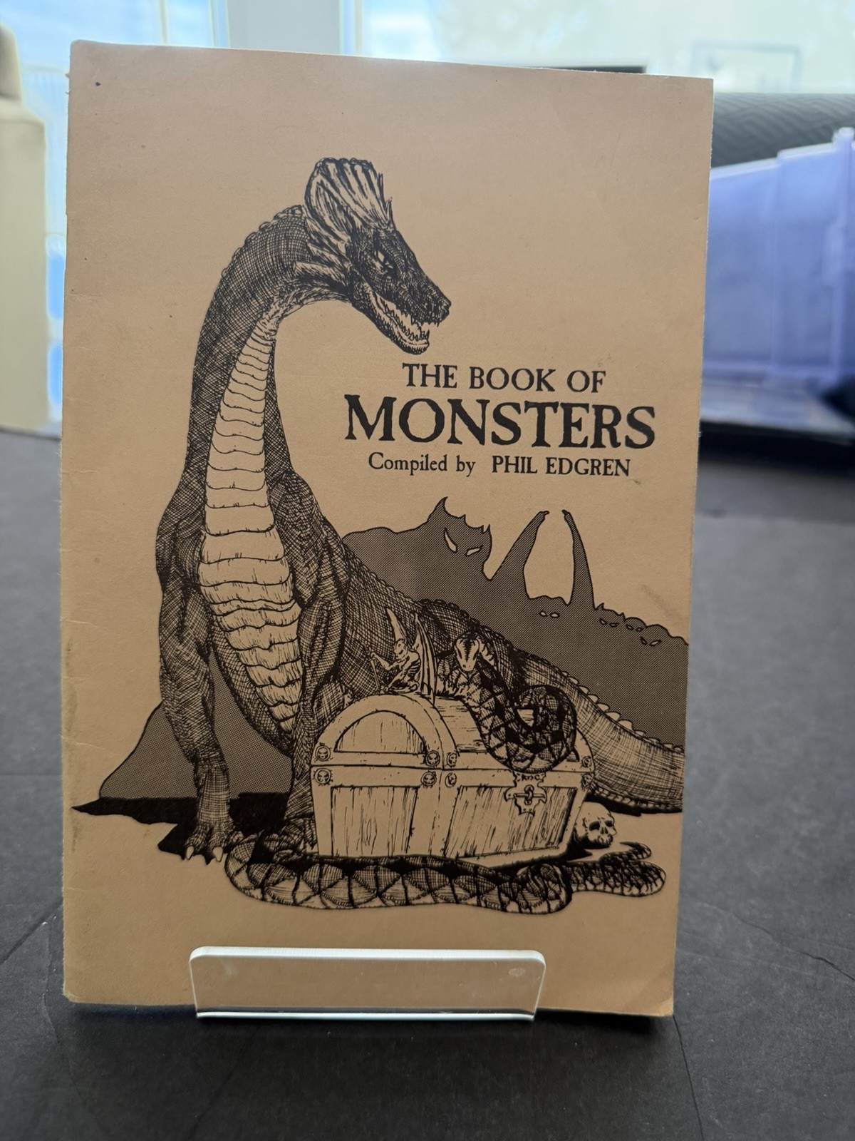 Book of Monsters 1976 Phil Edgren Little Soldier D&D 1st Print Dragon Cover