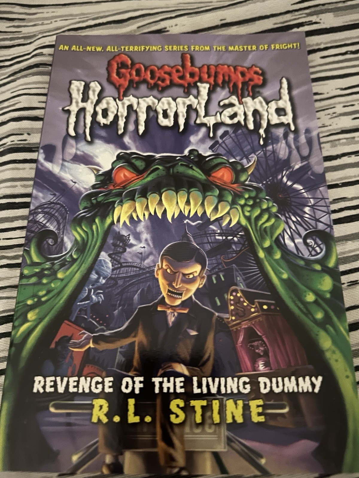 Goosebumps HorrorLand by R.L. Stine Paperback – 10pc Full set – Collector&rsquo; item