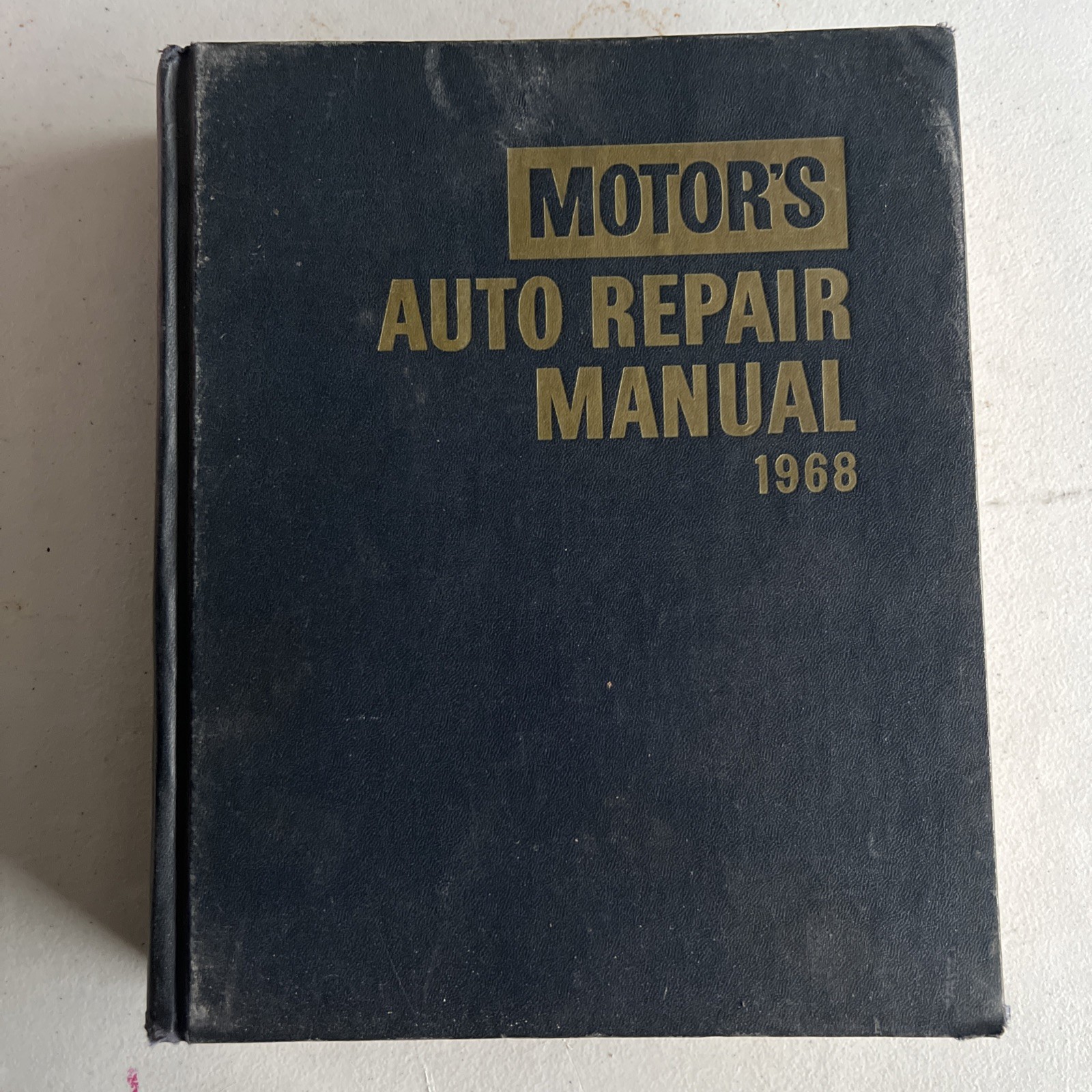 Vintage Chilton 1968 Motor&rsquo;s Auto Repair Manual Hard Cover