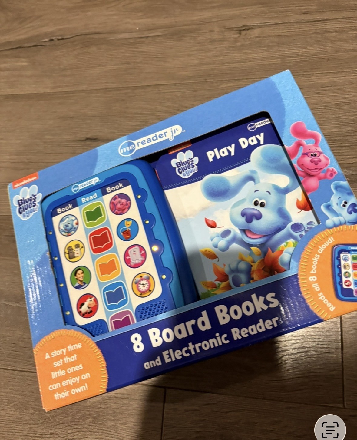 Nickelodeon Blue&rsquo;s Clues and You Me Reader 8 Board Books and Electronic Reader