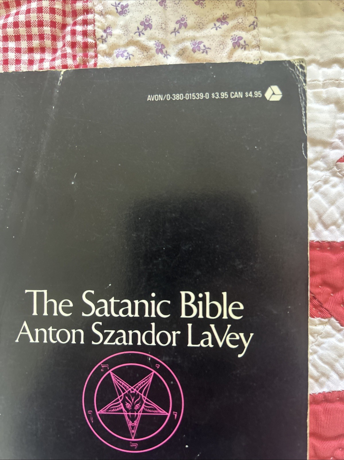 THE SATANIC BIBLE AVON 1969 PAPERBACK BOOK CANADA PRINT ANTON SZANDOR LAVEY