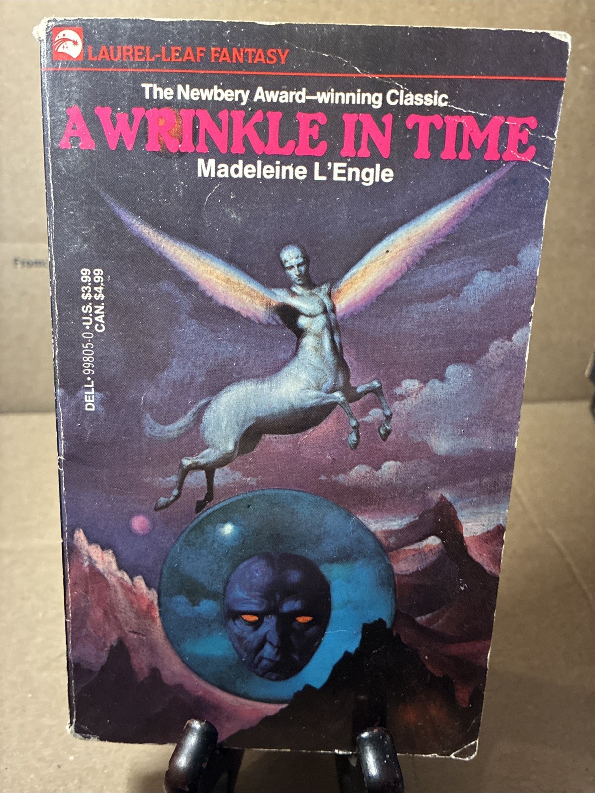 A Wrinkle in Time by Madeleine L&rsquo;Engle (Paperback, 1976)Dell Laurel Leaf Fantasy