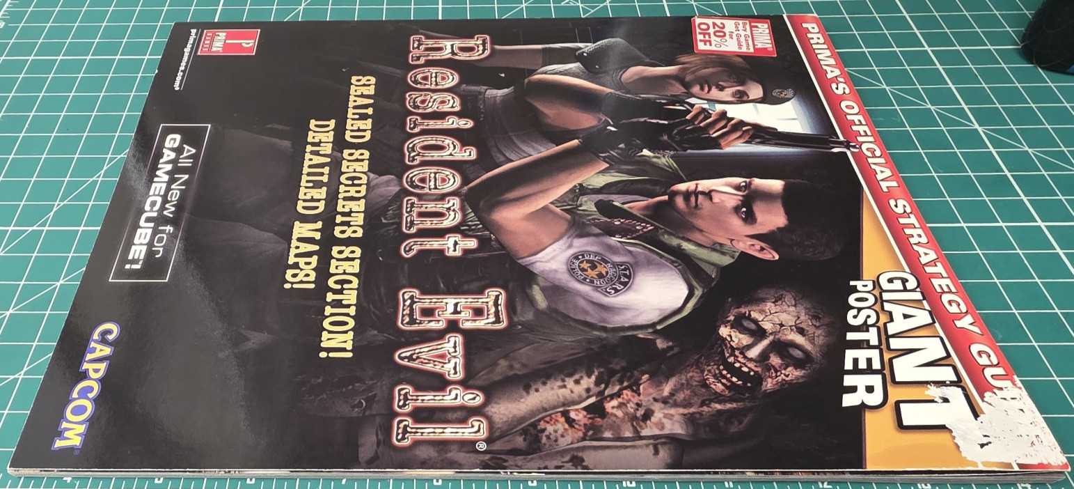 Resident Evil Prima&rsquo;s Official Strategy Guide Nintendo GAMECUBE w/POSTER – RARE!