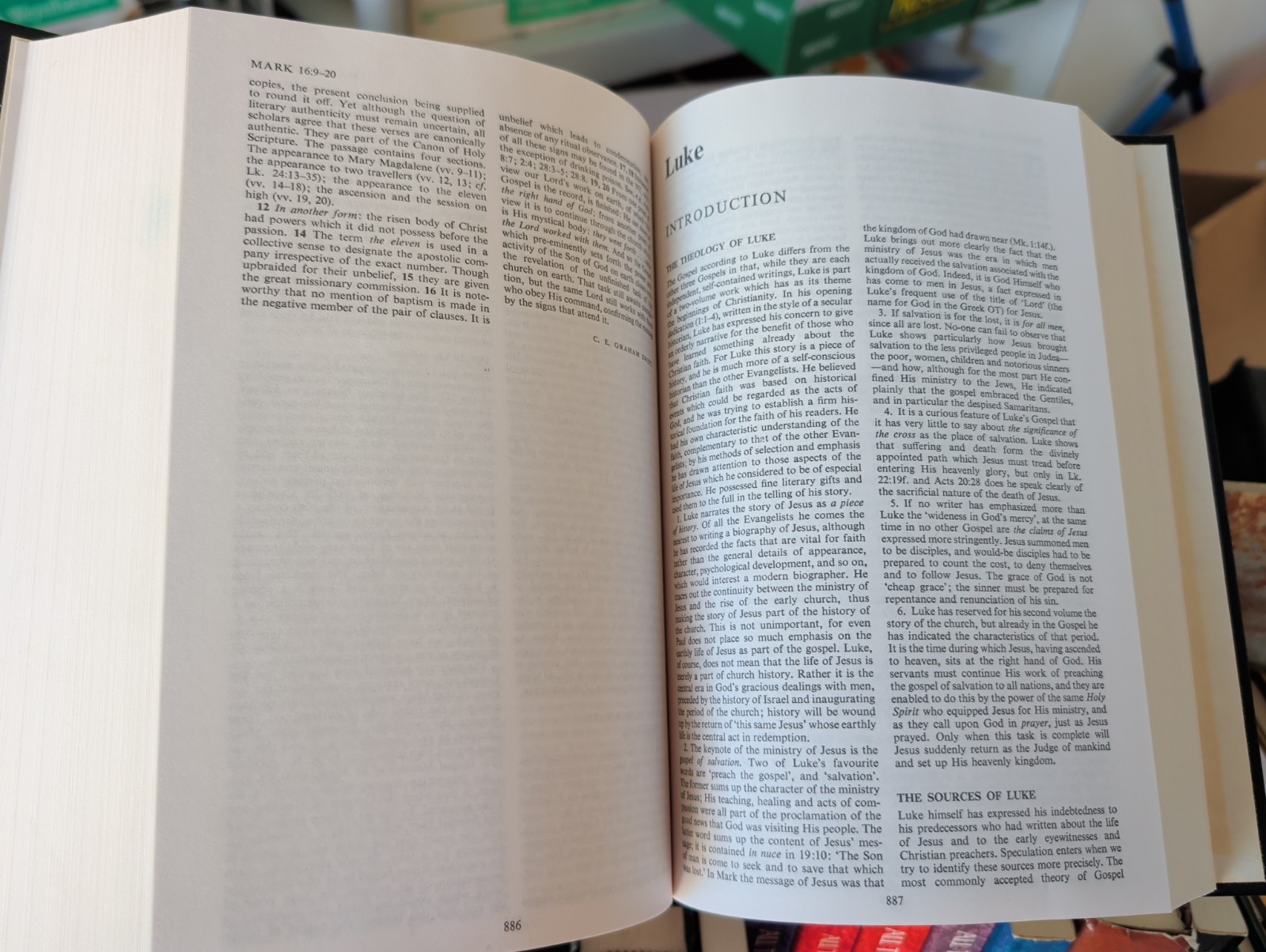 MINISTER&rsquo;S BIBLE & BOOK LOT J4: 4 Bibles/Theology/History/Reference/Sermons WOW