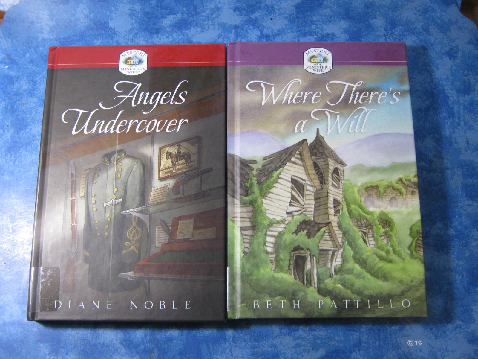 LOT OF 13 MYSTERY AND THE MINISTER&rsquo;S WIFE HC 2009 Guideposts VGC
