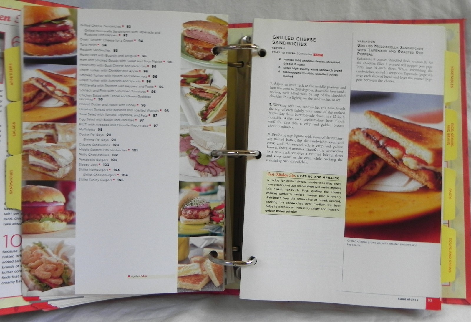 « The America&rsquo;s Test Kitchen Family Cookbook » 1200 Recipes, 848 Pages, 2005, VG