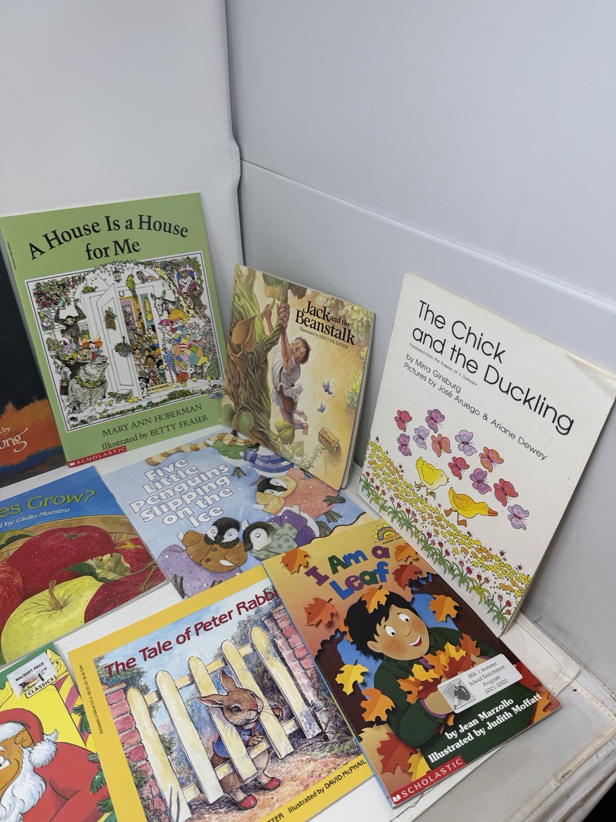 Children&rsquo;s Scholastic Picture Books Kids Paperback Storybook Storytime Lot of 12