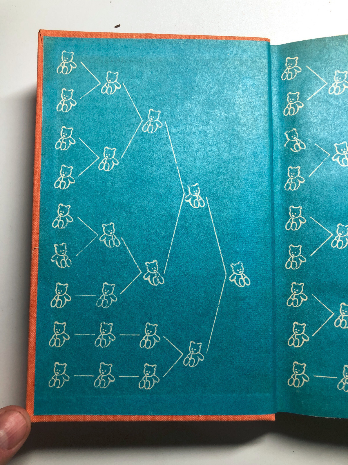 Multicolored Logic = Многоцветная логика 1978 book on recreational mathematics