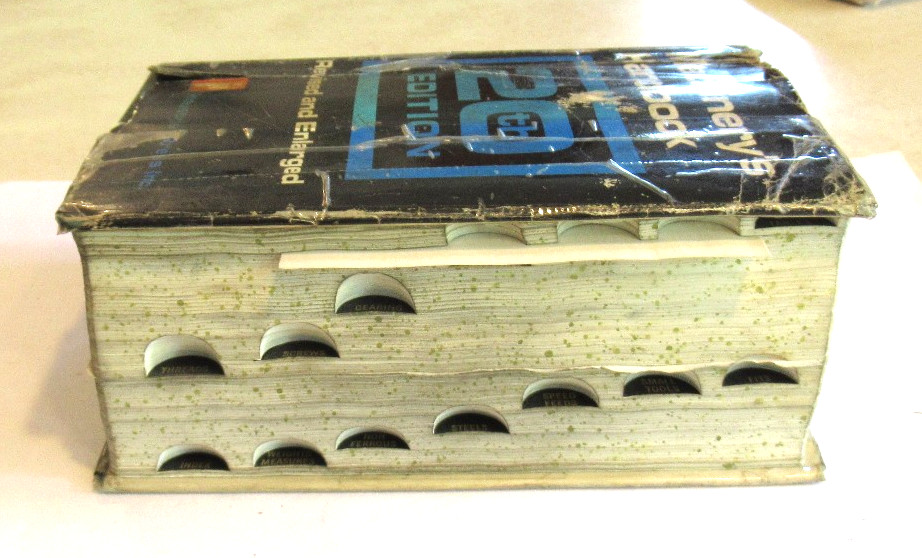 Machinery&rsquo;s Handbook 20th Edition Third Printing 1976