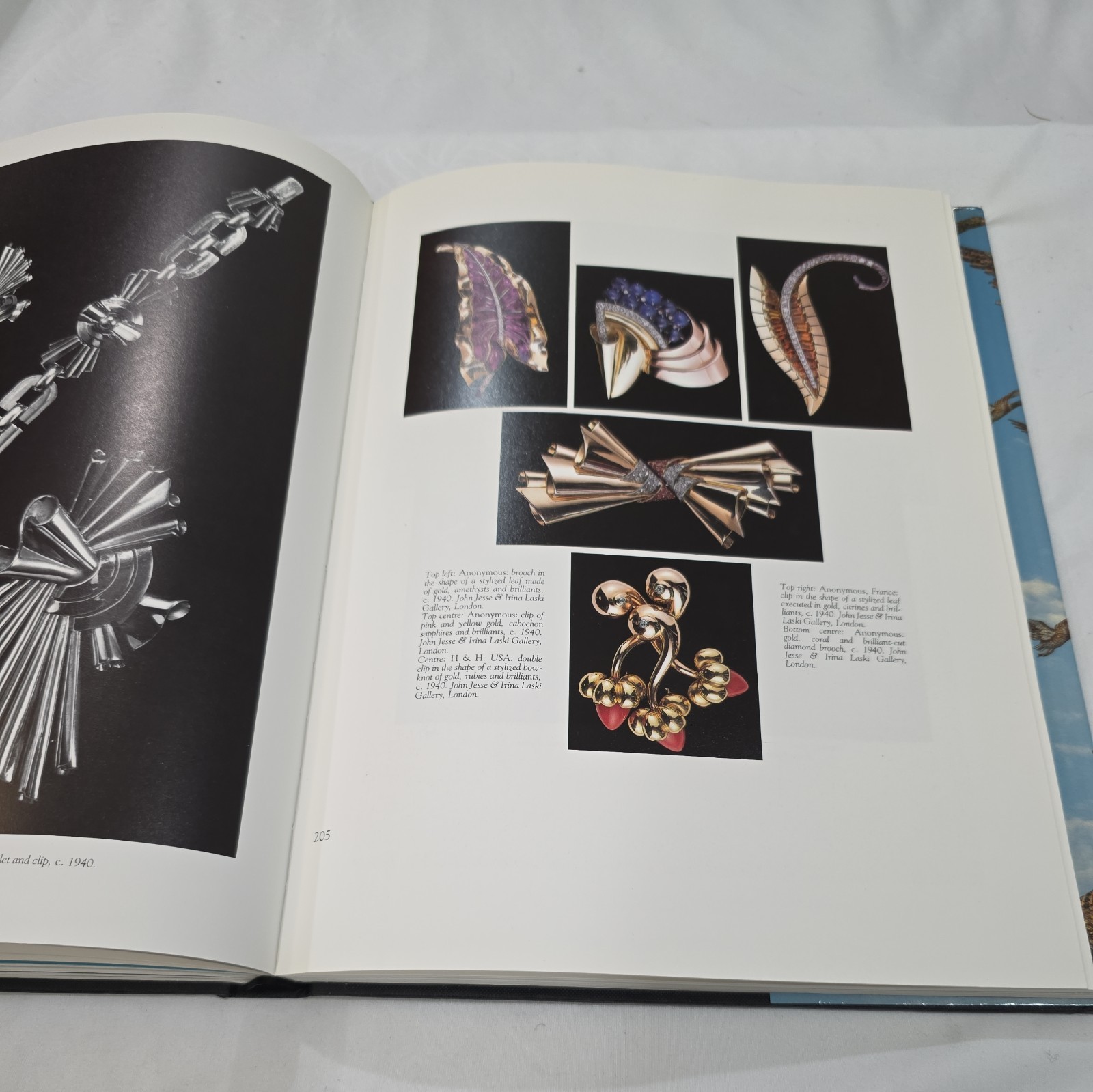 Jewelry of the 1940&rsquo;s and 1950&rsquo;s by Sylvie Raulet HC