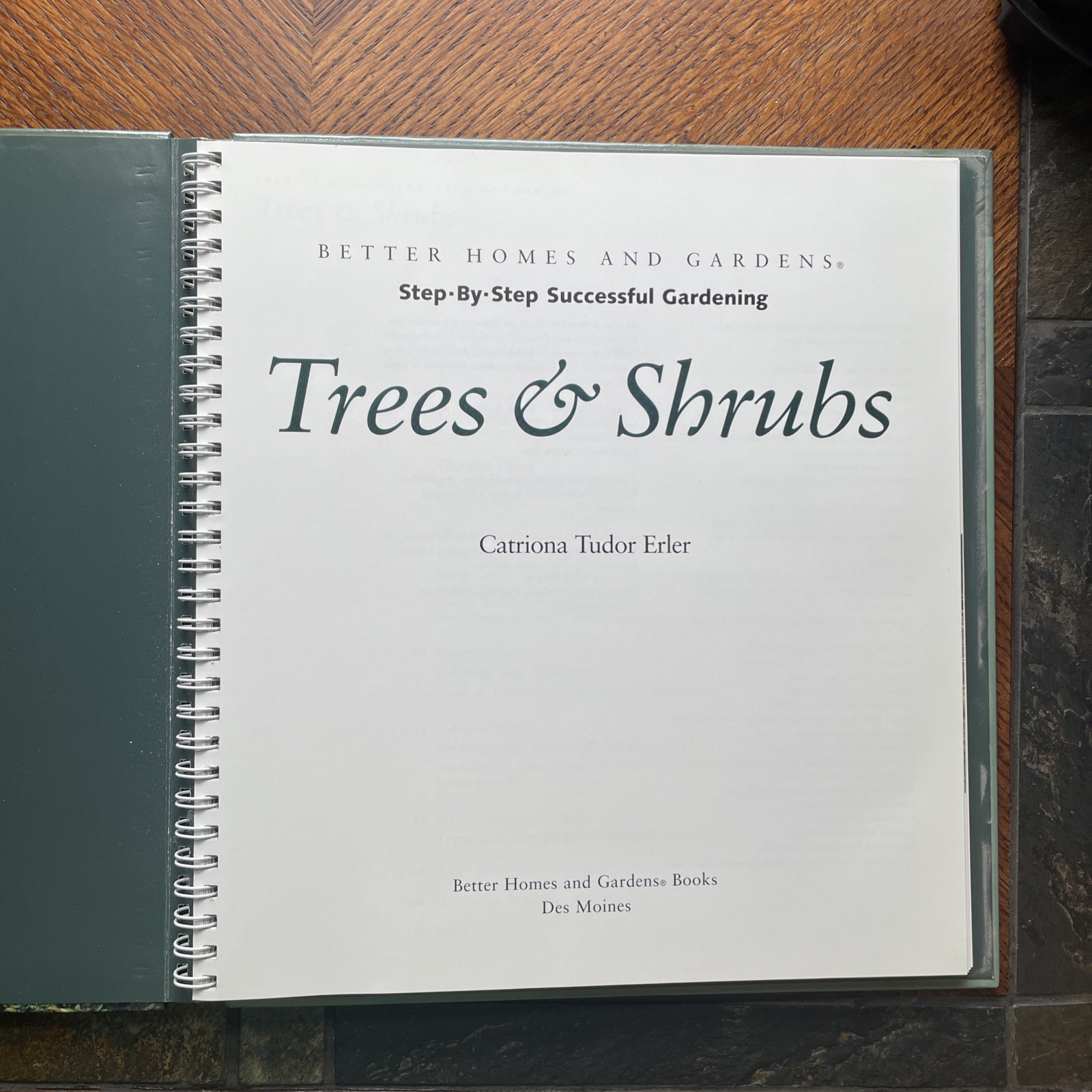 BH&G Trees & Shrubs Hardbound Spiral Gardening Book Catriona Tudor Erler 1995